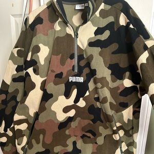 Puma women fleece size xl sweater great condition